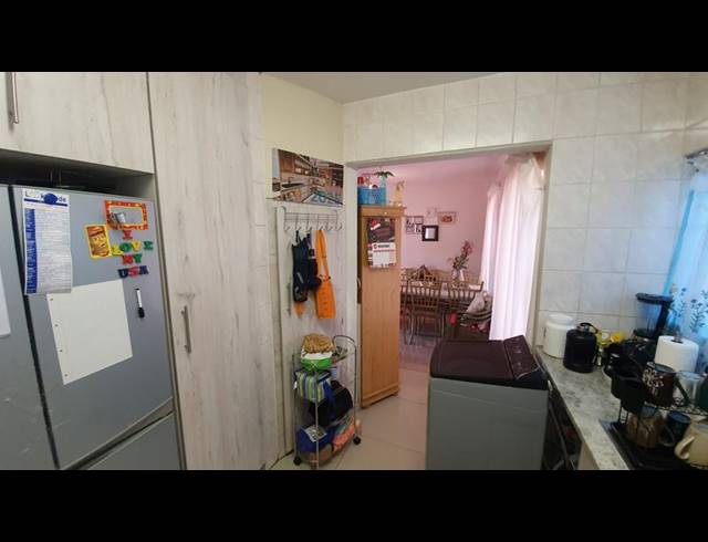 3 BEDROOM TOWNHOUSE FOR SALE IN MAGALIESKRUIN